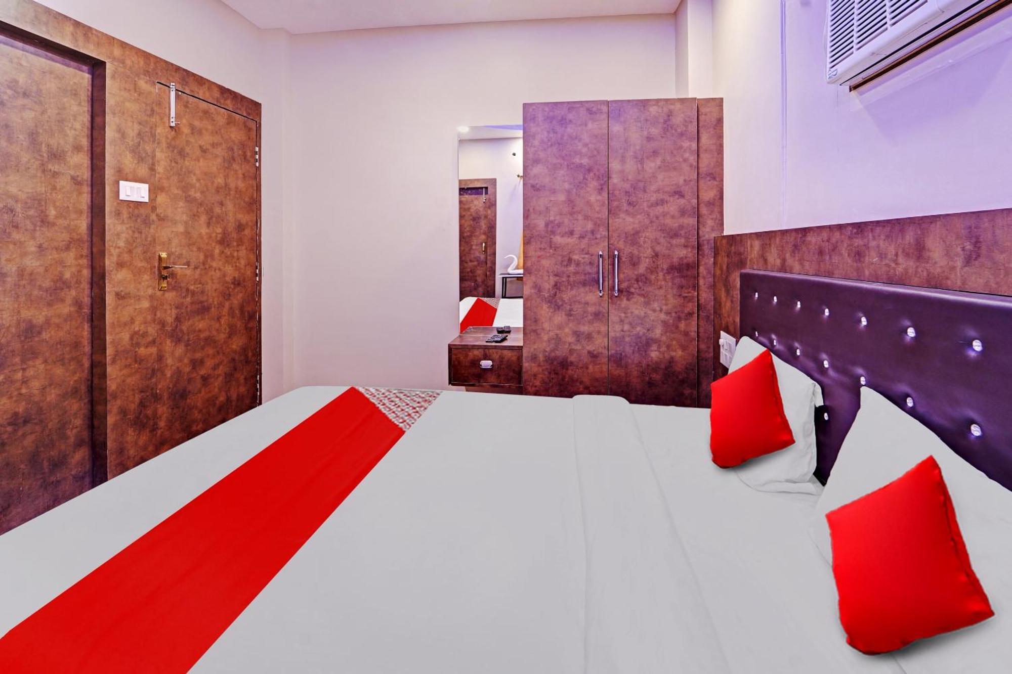 Hotel O Saharsh Hotel 巴特那 外观 照片