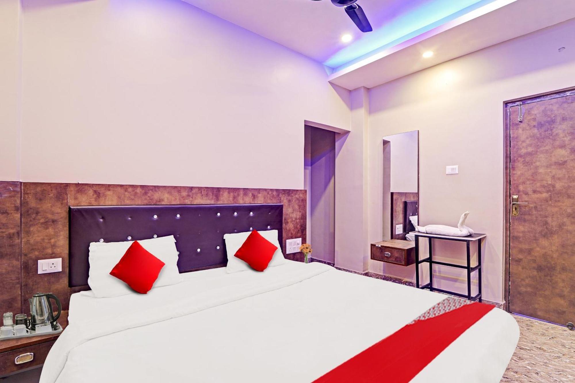 Hotel O Saharsh Hotel 巴特那 外观 照片